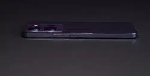 Infinix Note 30 side edge