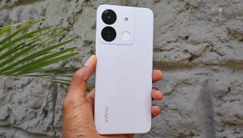 Infinix Smart 7 Back