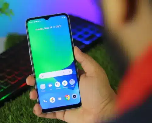 Realme C35 display