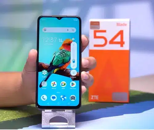 ZTE Blade A54 (4GB/128GB) Display
