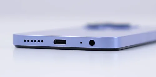 ZTE V50 Design (8GB/128GB) type-c charging jack