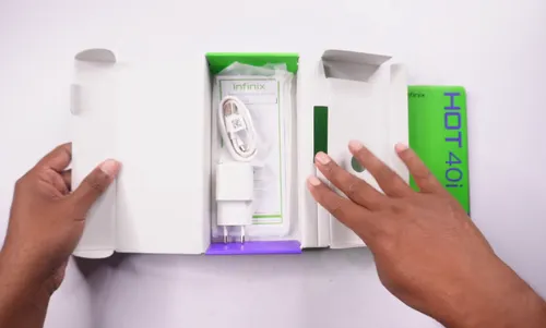 Infinix Hot 40i 8GB+256GB Unboxing