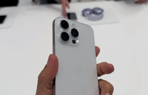 Apple iPhone 16 Pro Max Price