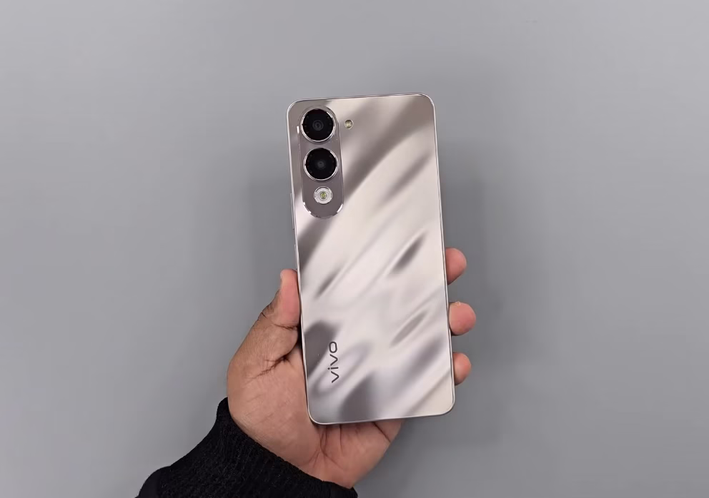 Vivo Y04 Price